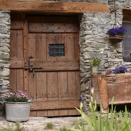 Rifugio Lou Lindal Szálloda